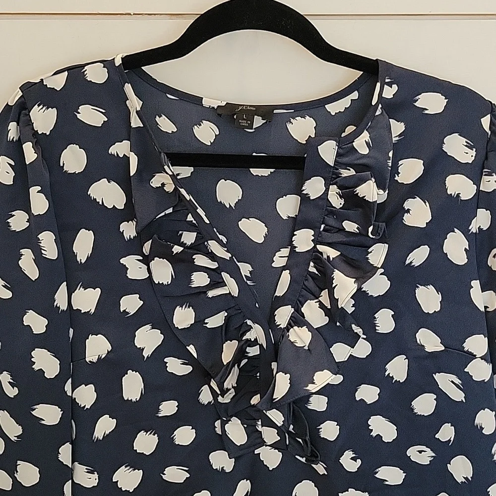 J CREW large pullover blouse blue with white abstract dots and ruffles - Picture 2 of 4